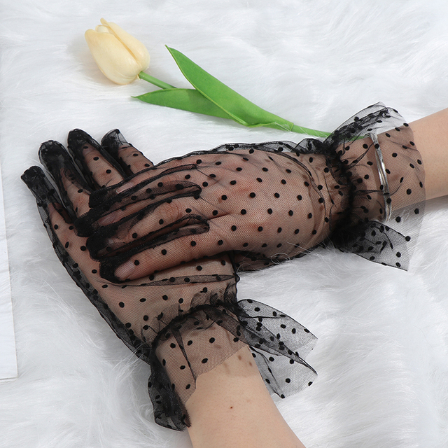 Koronkowe krótkie tiulowe rękawiczki damskie - czarne, jesienne i elastyczne - plamy lotosowe, pełny palec - tanie ubrania i akcesoria