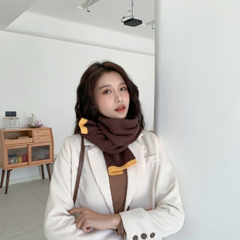 Szalik damski z dzianiny INS w koreańskim stylu - ocieplenie na jesień i zimę, idealny dla studentek i dziewczyn