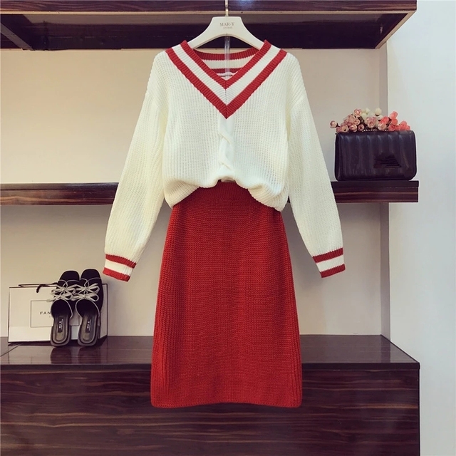 Nowa jesienno-zimowa garsonka dwuczęściowa z luźną bluzą z dekoltem w serek i czerwoną spódnicą z dzianiny - tanie ubrania i akcesoria