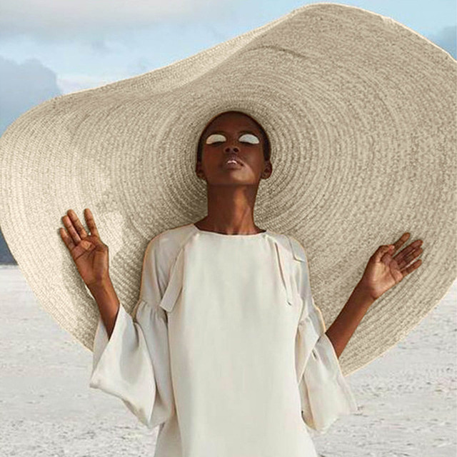Duży, słomkowy kapelusz plażowy z filtrem UV - model 2021 - tanie ubrania i akcesoria