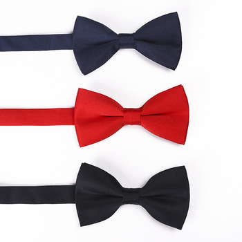 Krawat męski czerwony z muszką dla chłopca - akcesorium odzieżowe dla rodziców i dzieci