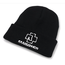 Wysokiej jakości, wełniana czapka z dzianiny dla mężczyzn i kobiet z haftem niemieckich rydwanów - jesienno-zimowy modny kapelusz
