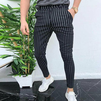 Męskie obcisłe spodnie formalne w prążki Slim Fit długość łączące biurowy i casualowy styl