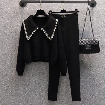 Czarny dwuczęściowy zestaw dla kobiet - sweter z koralikami i spodnie ołówkowe