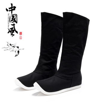 Opis produktu: Chińskie buty w tradycyjnym stylu Hanfu dla mężczyzn i kobiet - doskonałe obuwie do szermierki, cosplay'u oraz wydarzeń retro