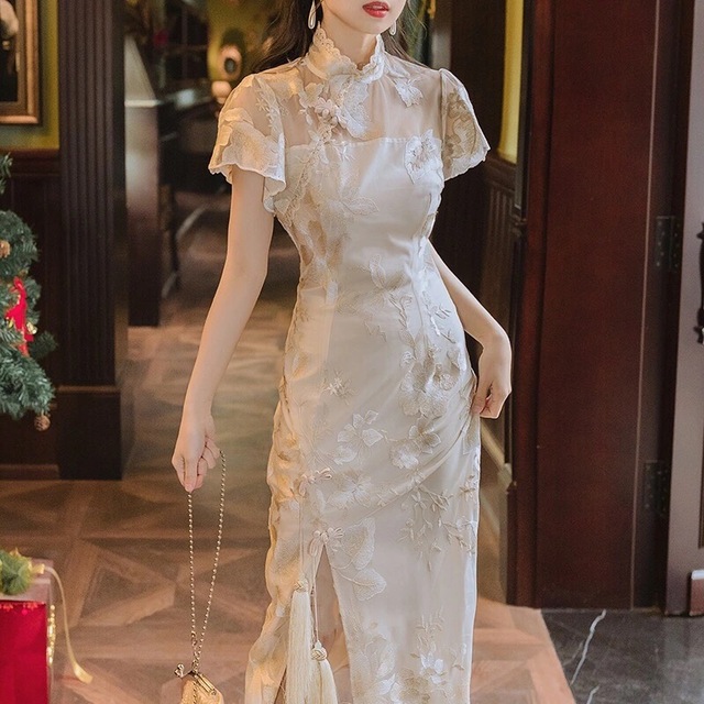 Elegancka sukienka qipao z haftem chińskich motywów dla młodych kobiet na wesele i imprezę - lato 2022 - tanie ubrania i akcesoria