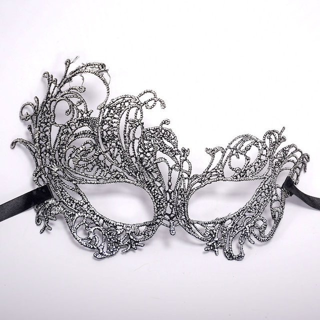 Maska maskaradowa damska wenecka w kolorze srebrnym z koronkowym motywem - tanie ubrania i akcesoria