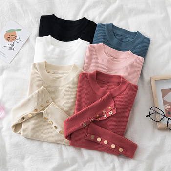 Czarna prążkowana bluza crop z długim rękawem - dziewczęce swetry w różowych odcieniach