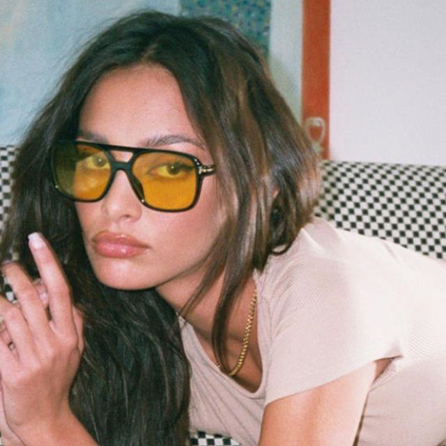 Okulary przeciwsłoneczne damskie z żółtym vintage obiektywem i dużymi kwadratowymi odcieniami, marki T - tanie ubrania i akcesoria
