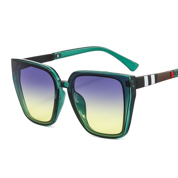 Modne okulary przeciwsłoneczne Cat Eye 2021 w kolorze gradientowym - leopardzia oprawka, czarne szkła