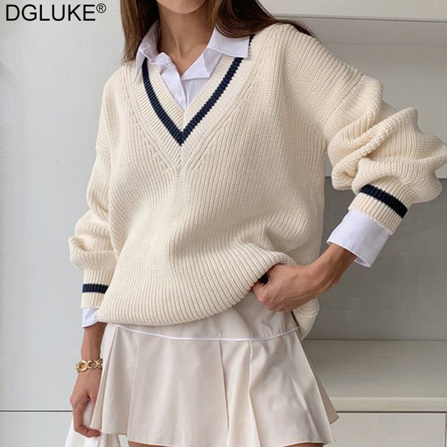 Nadwymiarowy biały sweter damski z V-neckiem i długimi rękawami - jesień/zima 2021 - tanie ubrania i akcesoria