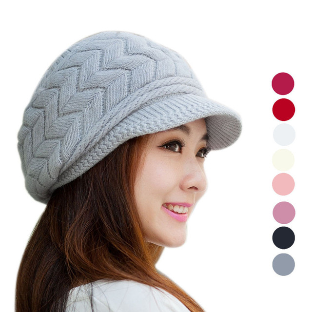 Ciepłe czapki z daszkiem dla kobiet - modna fala dzianiny, idealne na zimę - tanie ubrania i akcesoria