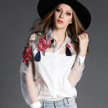 Koszula damska z organzy z haftowanymi kwiatami i długimi rękawami. Dostępna w rozmiarach S-3XL