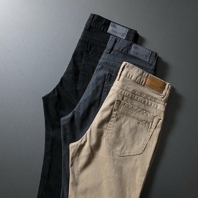 Klasyczne męskie spodnie na co dzień - trzy kolory, rozmiar 28-40, materiał 97% bawełna i 3% elastan, khaki, P325 - tanie ubrania i akcesoria