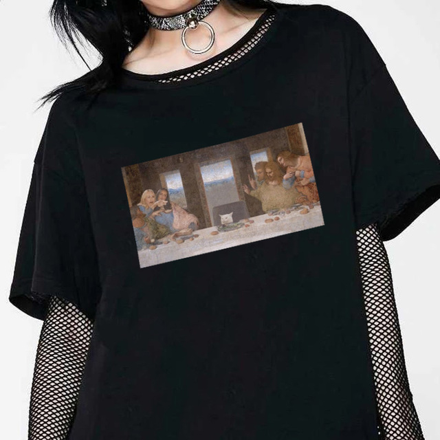 Damska letnia czarna koszulka z nadrukiem kobieta krzycząca i kotem - tanie ubrania i akcesoria