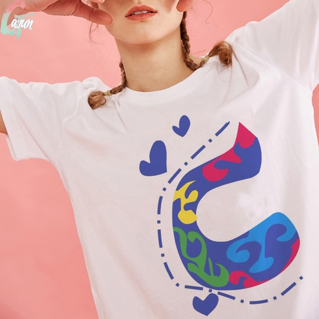 Nowoczesna biała koszulka damskiego topu z nadrukiem angielskiego alfabetu ABCDE w stylu graficznym, idealna na letnie wyjścia - 2021 Femme Harajuku Casual - tanie ubrania i akcesoria
