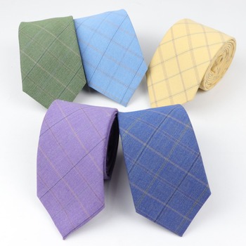 Męski garnitur w paski z miękkiej sztucznej tkaniny - 7cm szerokość krawata