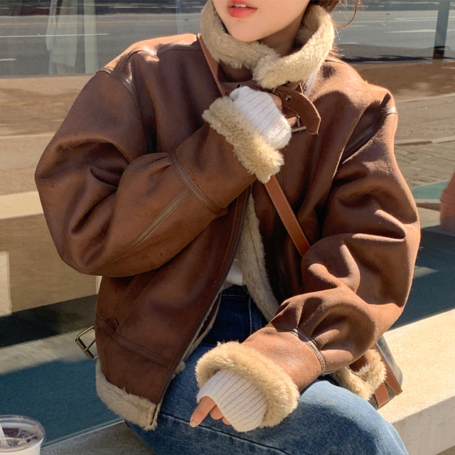 Kurtka damska zimowa wykonana z grubej skóry ekologicznej i zamszu w stylu kożucha Aviator, brązowy płaszcz z futrem - tanie ubrania i akcesoria