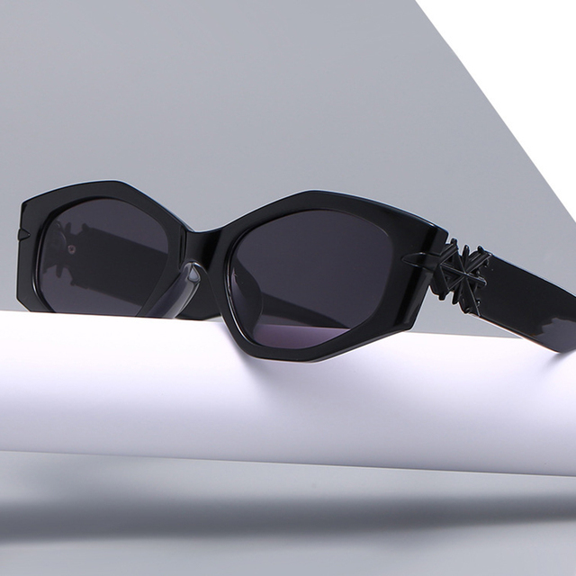 Moda Vintage - Kobiety Okulary Przeciwsłoneczne Cat Eye Luksusowy Projektant Marki Popularne Party ins małe odcienie UV400 - tanie ubrania i akcesoria