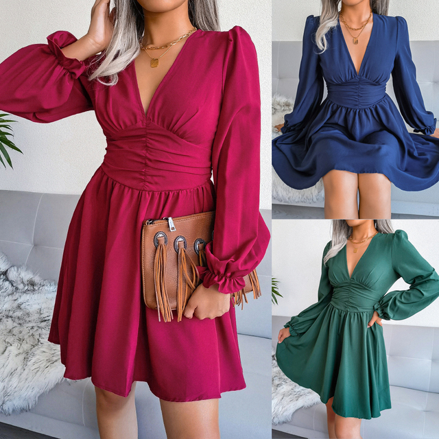 Seksowna sukienka jesień 2021 z długim rękawem V Neck für die Damen in den Farben Rot, Grün und Blau w plisowanym szyfonie - tanie ubrania i akcesoria
