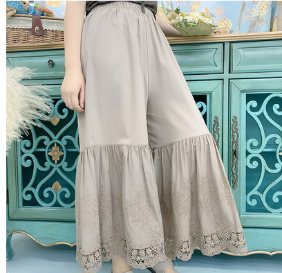 Spodnie capri Mori Girl z wysokim stanem, luźne, szerokie nogawki i koronkowe detale - tanie ubrania i akcesoria