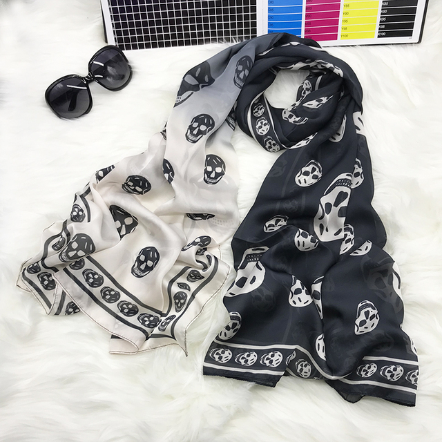 Luksusowy letni szalik damski z bawełny z hidżabem, szalem, okładem, echarpe o gradientowym projekcie czaszki - tanie ubrania i akcesoria