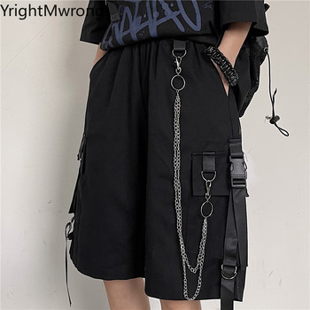 Czarne Techwear capri cargo spodnie z paskiem, łańcuszkiem i kieszeniami - modny streetwear Harajuku dla młodych kobiet i mężczyzn