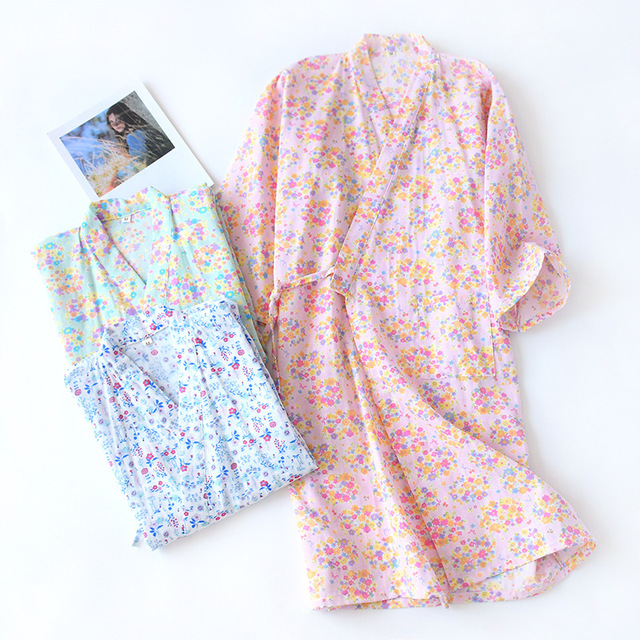 Retro koszula nocna z bawełnianej gazy i kwiatowym wzorem - tanie ubrania i akcesoria