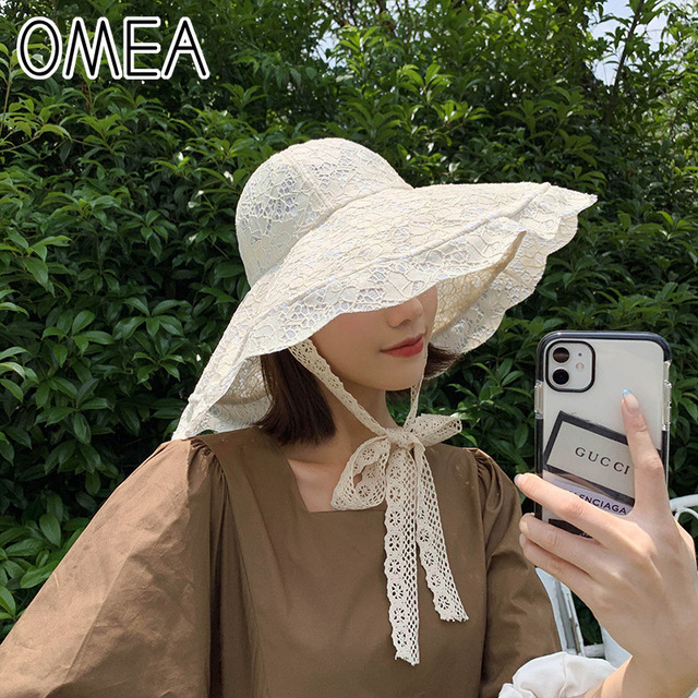 Słomkowy kapelusz OMEA z kwiecistą koronką dla kobiet na lato z regulowanym paskiem i szerokim rondem - tanie ubrania i akcesoria