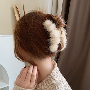 Klamra do włosów klip zimowy 2021 Faux Fur Mink pluszowy duży rozmiar, Shark włosy kraba Hairclip moda