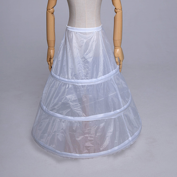 Biała sukienka na ramiączkach z dodatkami Hanbok - bufiasta halka z tiulowej gazy i twardą spódnicą