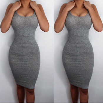 Kobieca sukienka wieczorowa bodycon bez rękawów: slim, sexy, mini