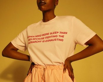 Koszulka damskia Sugarbaby - więcej snu dla kobiet walczących z patriarchatem