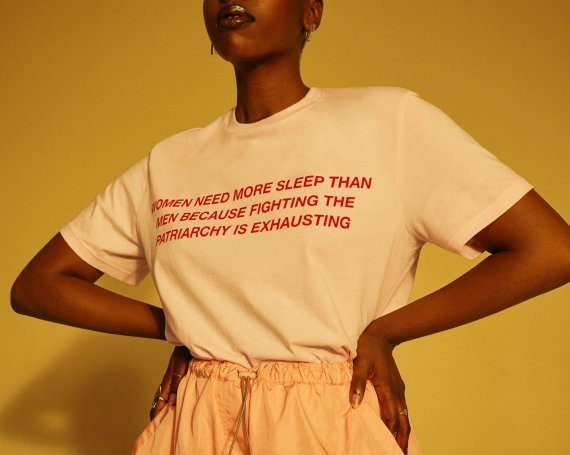Koszulka damskia Sugarbaby - więcej snu dla kobiet walczących z patriarchatem - tanie ubrania i akcesoria