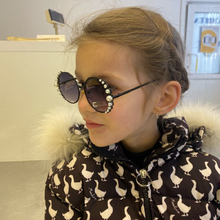 Dziecięce okulary przeciwsłoneczne vintage 2020 ze złotymi metalowymi okrągłymi perłami