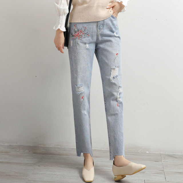 Dżinsy damskie CGC 2021 moda dziura wysoka talia haftowane proste spodnie bawełniane luźne myte dżinsy mama spodnie - tanie ubrania i akcesoria