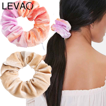 LEVAO - Elastyczna opaska do włosów aksamitna z zamkiem i kieszonkowym portfelem - czarne gumki do włosów i ozdoby na głowę