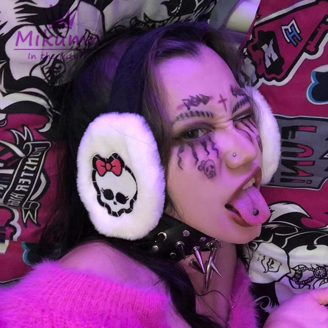 Zimowe damskie składane nauszniki Y2K Punk Rock Girl - śliczne czaszki pluszowe, ciepłe i modna ochrona uszu na zewnątrz - tanie ubrania i akcesoria
