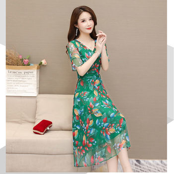 Letnia sukienka koktajlowa plus size z kwiatowym nadrukiem, krótkim rękawem i siatkowym patchworkiem w trzech kolorach