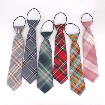 Krawat z gumy dla chłopców i dziewcząt - modne, plisowane koszule dla dzieci