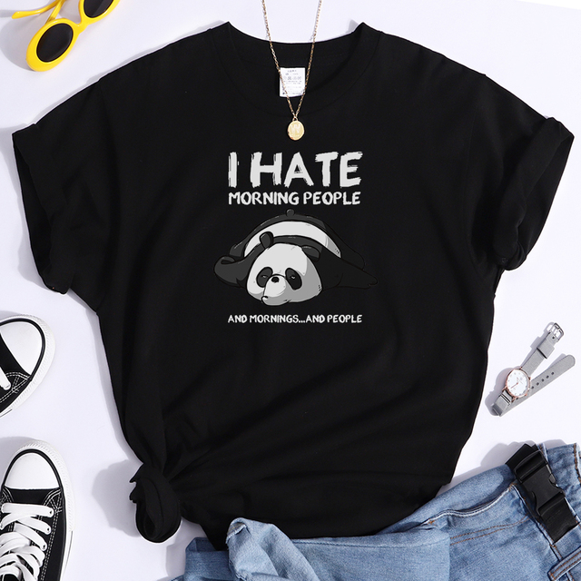 T-shirt damski z nadrukiem zmęczonej pandy - kreskówkowy motyw na letnią modę - tanie ubrania i akcesoria